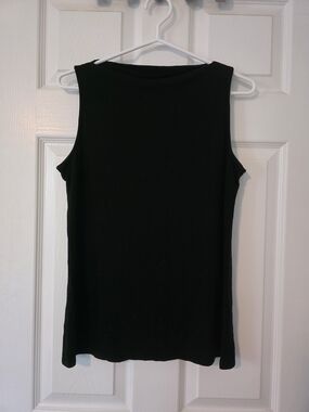 Sleeveless Women's Tank Top | Size Medium